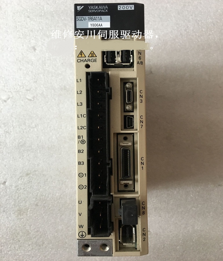 山東  煙臺機(jī)械手驅(qū)動(dòng)器維修SGDV-1R6A11A Y806AA 安川伺服驅(qū)動(dòng)器維修