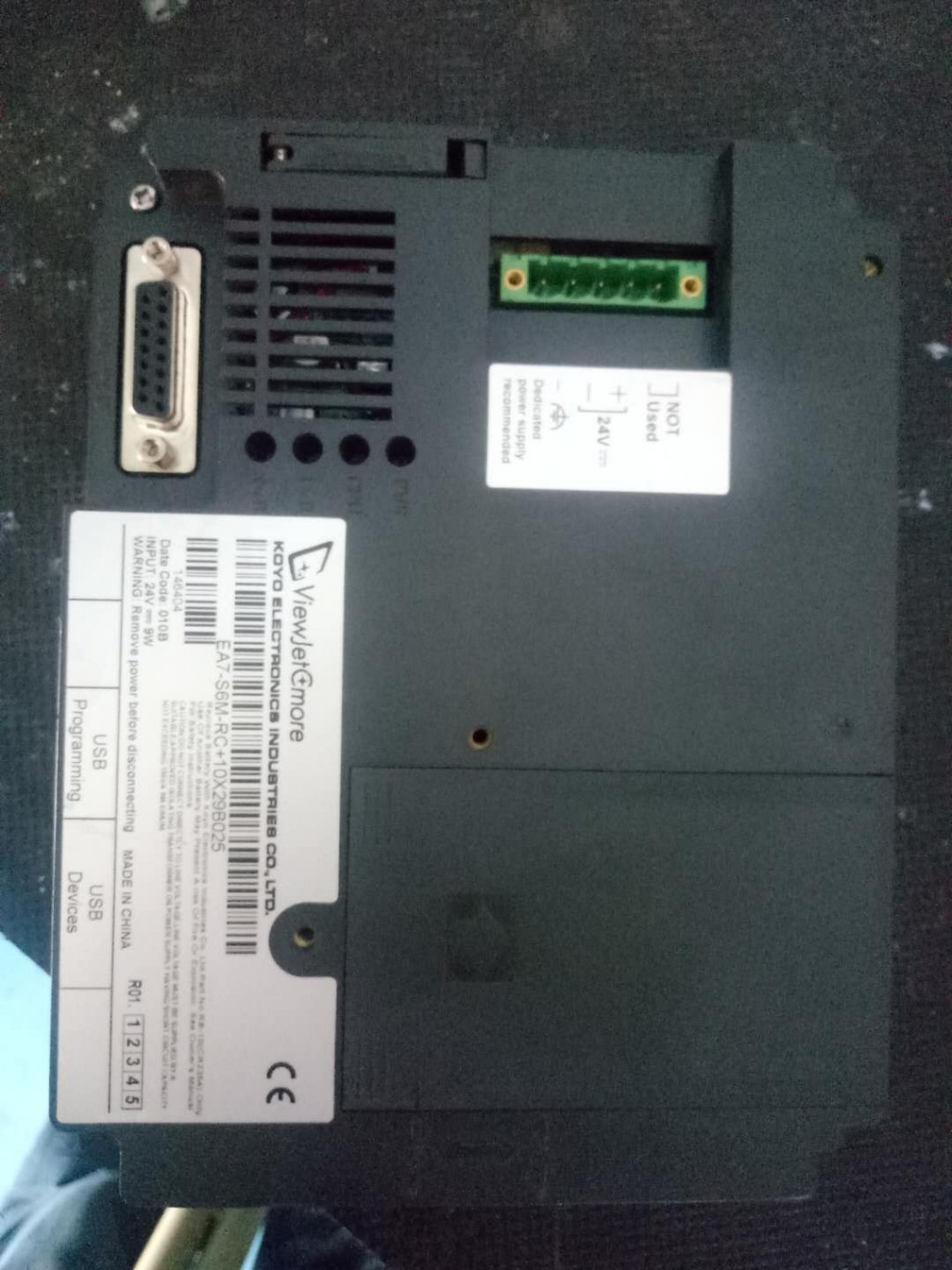 富士G9 系列改動來的方法 富士變頻器G9S/P9S修改容量，類型，電壓等級的方法： 按reset鍵+PRG鍵，出現(xiàn)C參數(shù) 按上箭頭鍵或下箭頭鍵找到C08=容量或>>鍵+PRG鍵U00，先修改 131=0.4G  132=0.75G……  136=5.5G/7.5P……141=22G/30P … 修改后按data鍵存儲 用>>鍵+上箭頭鍵修改C05=G/P類型    G=0,P=1 修改后按data鍵存儲 富士G11 找到P02參數(shù)就可以改了， P02是電機(jī)銘牌的額定功率